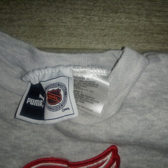 Detroit Redwings Puma sweatshirt 4T - Picture 2 of 4